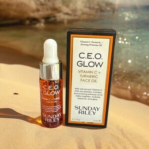 Sunday Riley ceo glow vitamin C + Turmeric face oil 0.17 fl oz NIB
